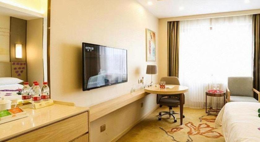 Vienna Hotel Harbin Central Avenue Екстериор снимка